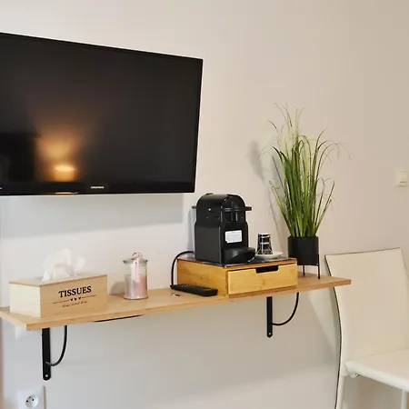 Et Table D'hotes Du Calvaire Affittacamere Villefranche-de-Rouergue