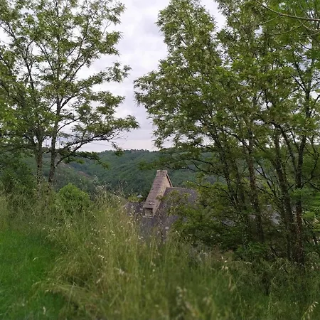 Et Table D'hotes Du Calvaire 鲁埃格自由城